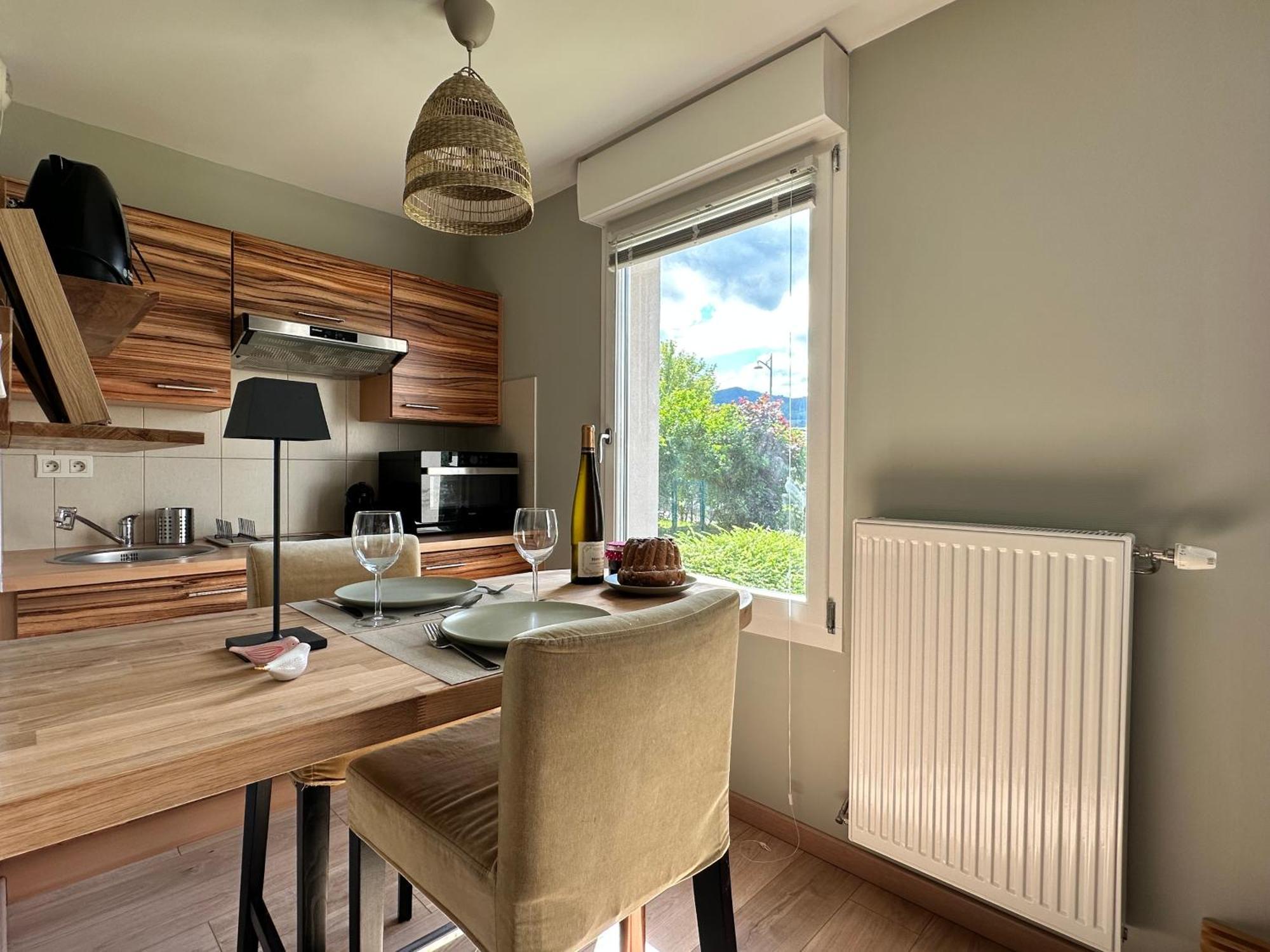 Charmant Studio Avec Parking Eguisheim Kültér fotó